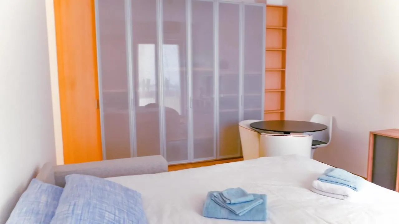 Domusmi Emanuele Filiberto-4 Apartment Milan Italy